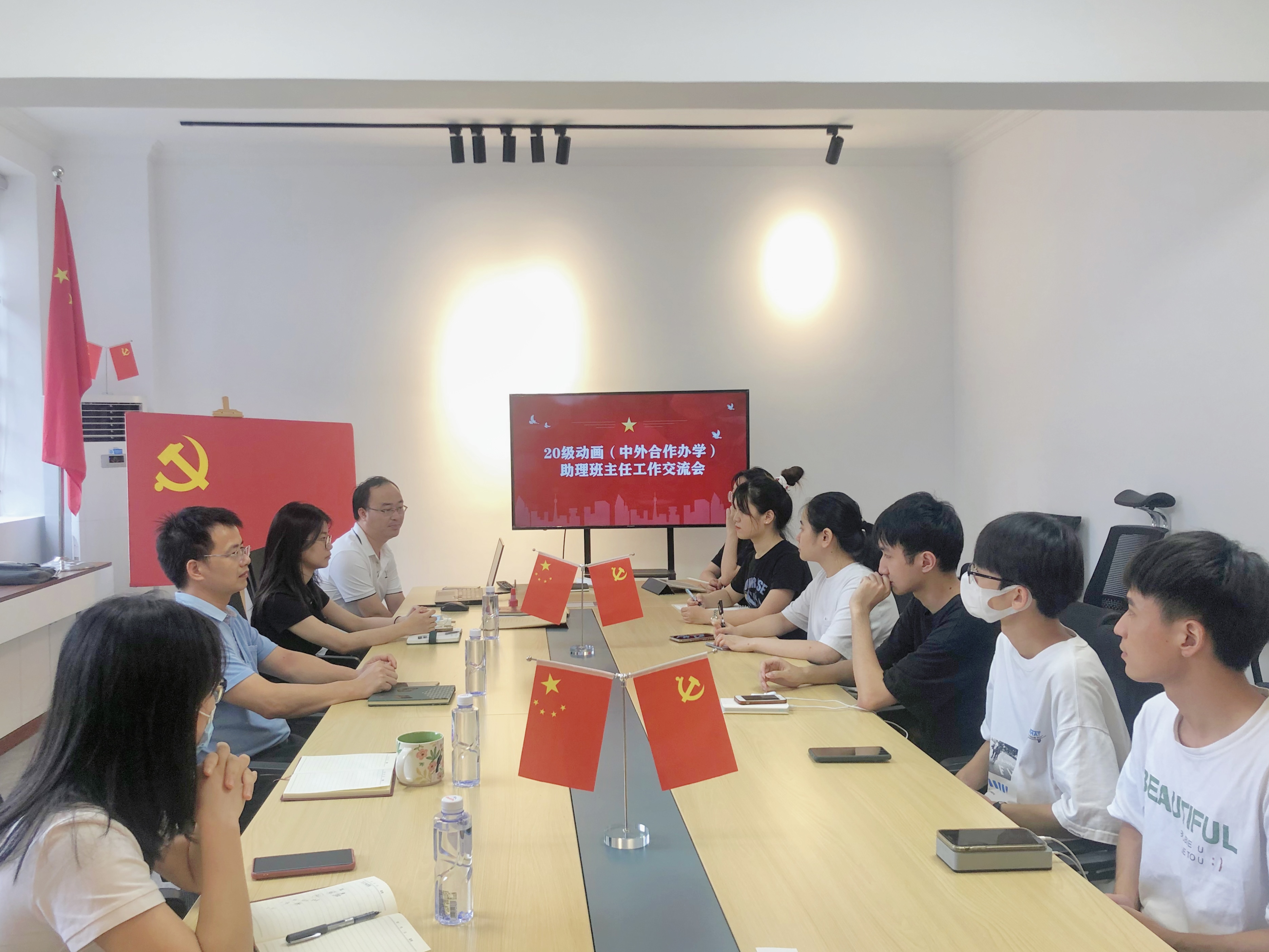 age动漫
顺利完成2020级动画（中印合作办学）搬迁工作