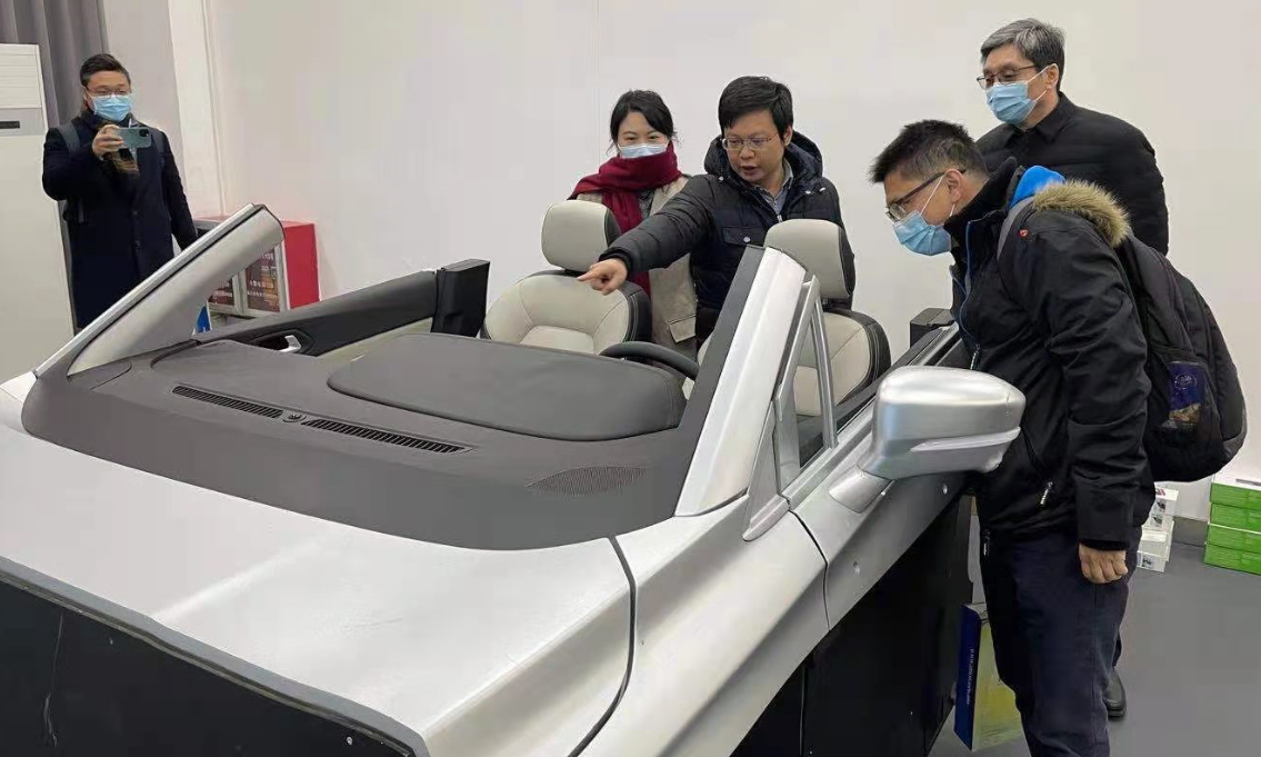 澳门科技大学人文艺术学院院长张志庆一行来age动漫
交流