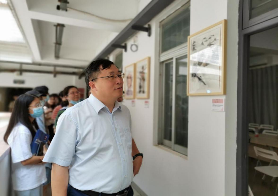 校领导到age动漫
学生“思政+园”调研指导学生工作